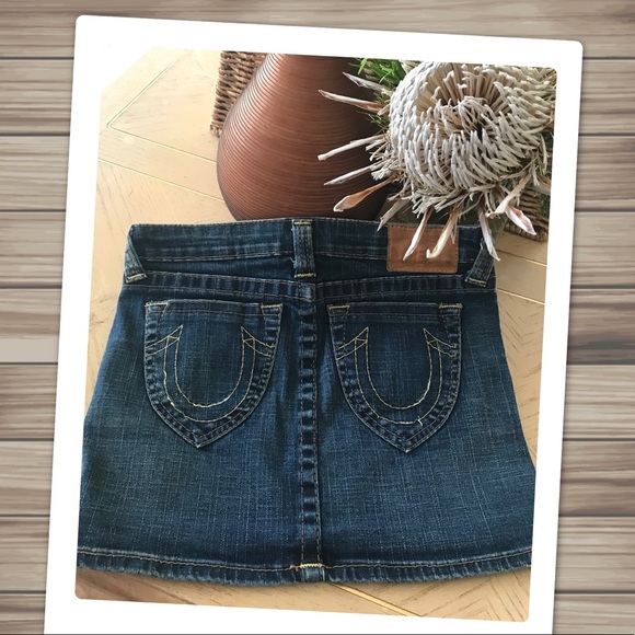TRUE RELIGION Premium Denim Mini Skirt! - Picture 4 of 5